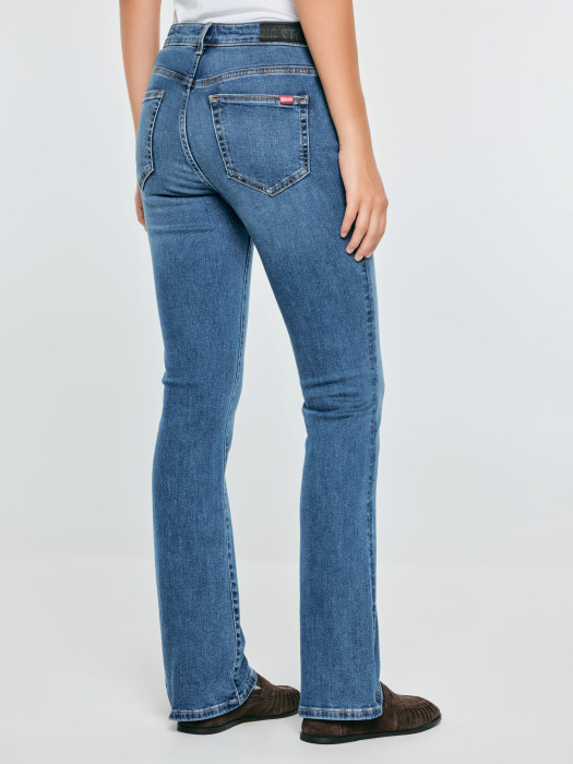 Dámske džínsy ADELA BOOTCUT 503